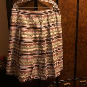 Beautiful pleated midi skirt